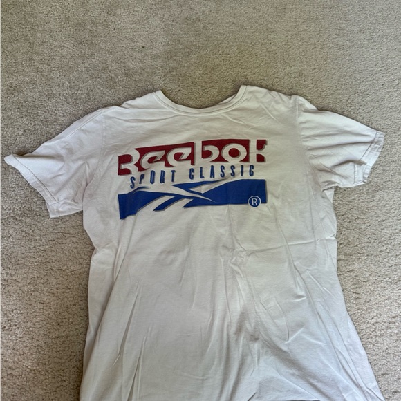 Reebok graphic tee - Picture 1 of 2